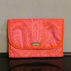 Stella & Dot hanging travel bag